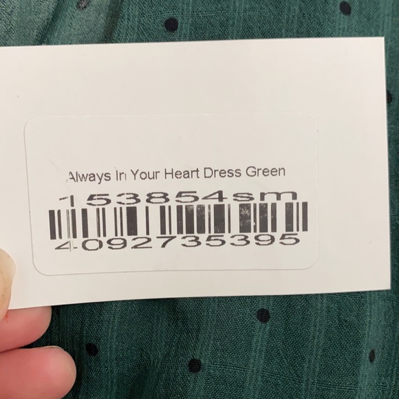 Green dress - Picture 6 of 6